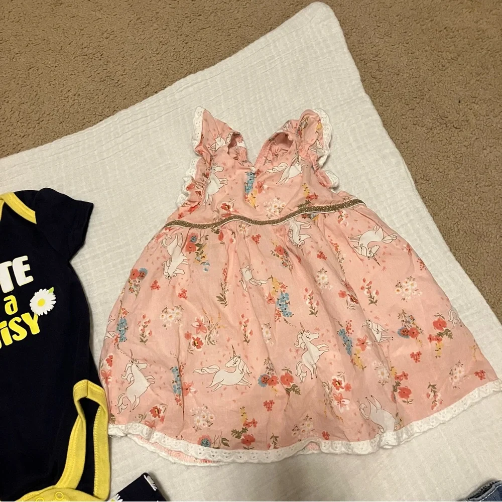 Carters girl’s clothing